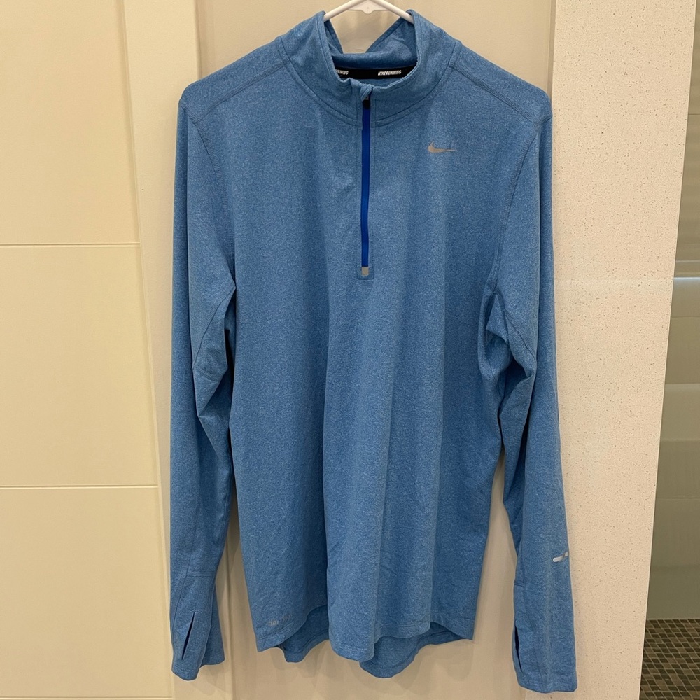 Nike Men’s Dri Fit Half Zip in Light Blue